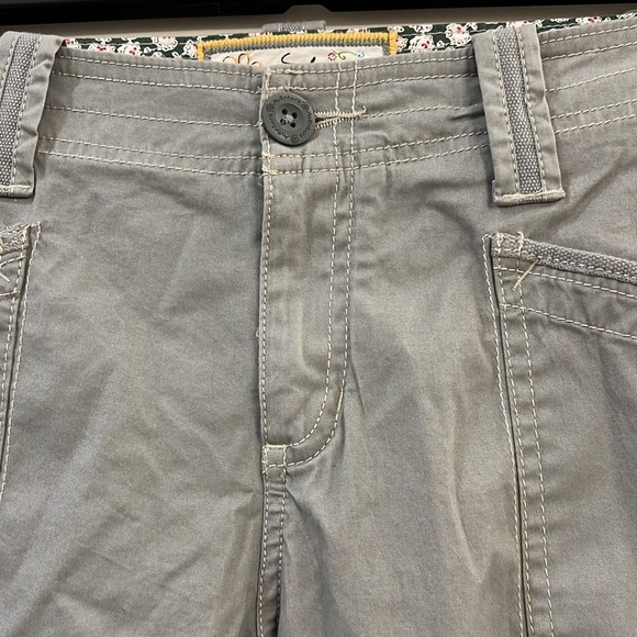 Aventura ladies capris - Picture 4 of 9